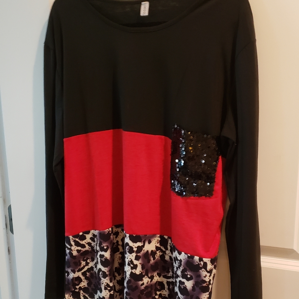 Colorblock tunic